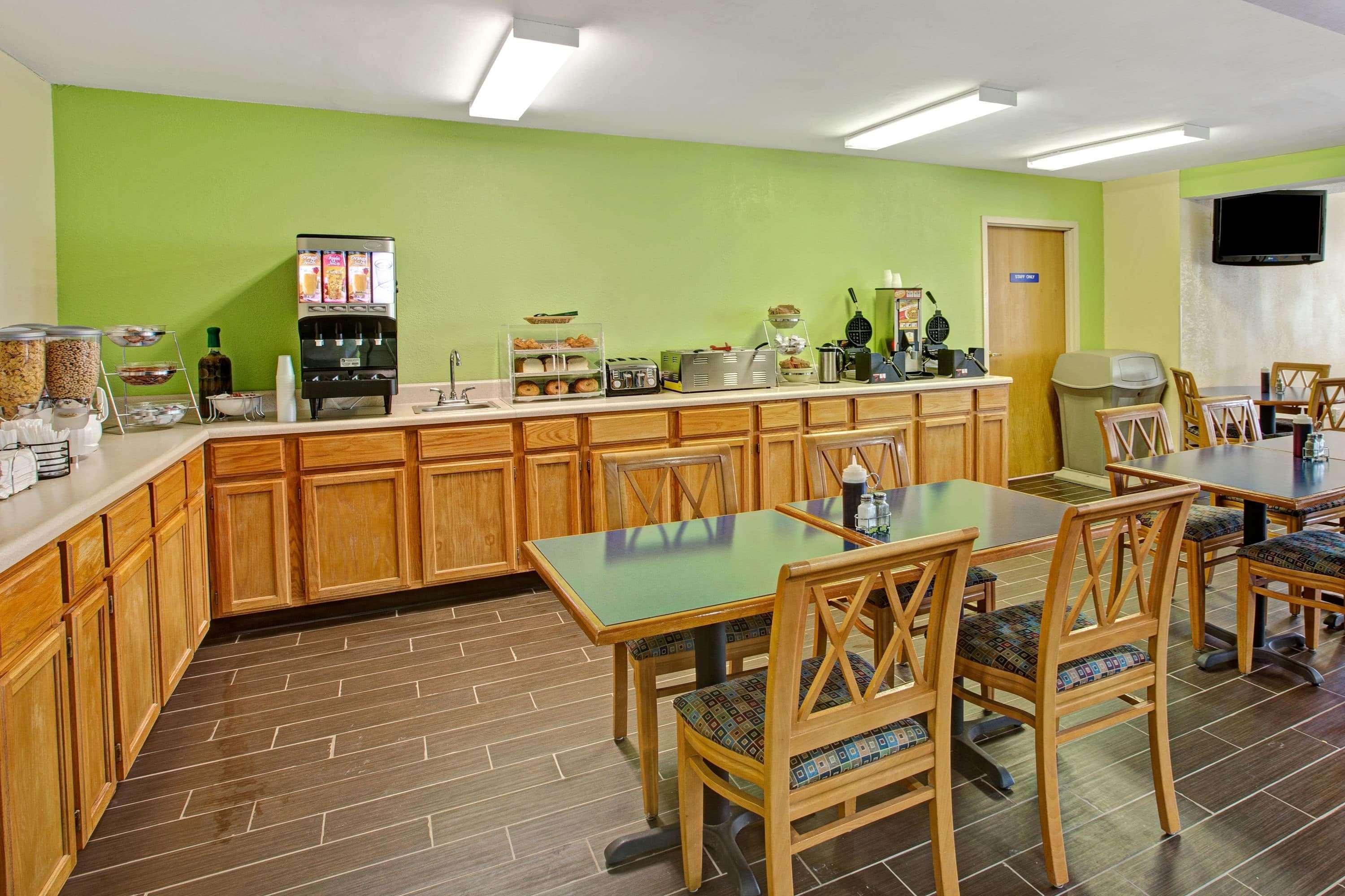 Microtel Inn & Suites By Wyndham Statesville Kültér fotó