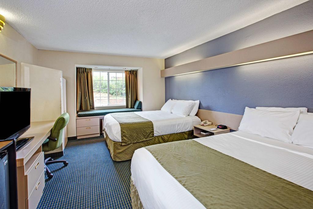 Microtel Inn & Suites By Wyndham Statesville Kültér fotó